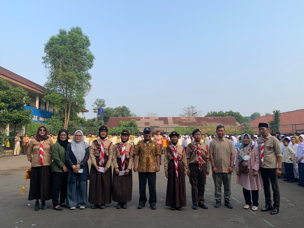 Pelepasan Peserta Jambore SMPN 10 Depok Tahun 2026