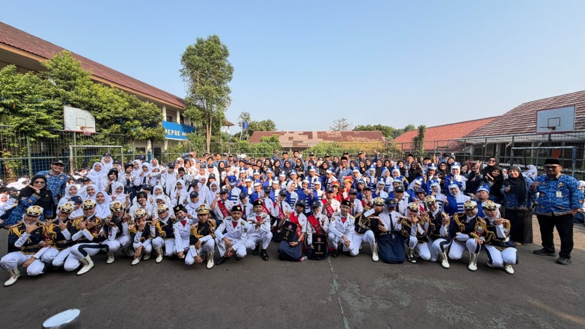 SMPN 10 Depok Sukses Gelar Upacara Peringatan HUT RI ke-81